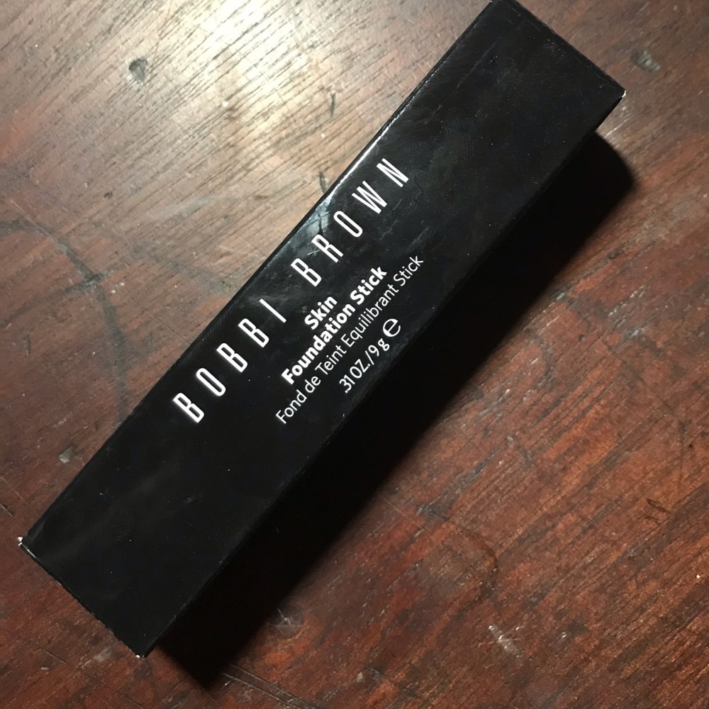 Bobbi Brown Foundation Stick in Neutral Sand